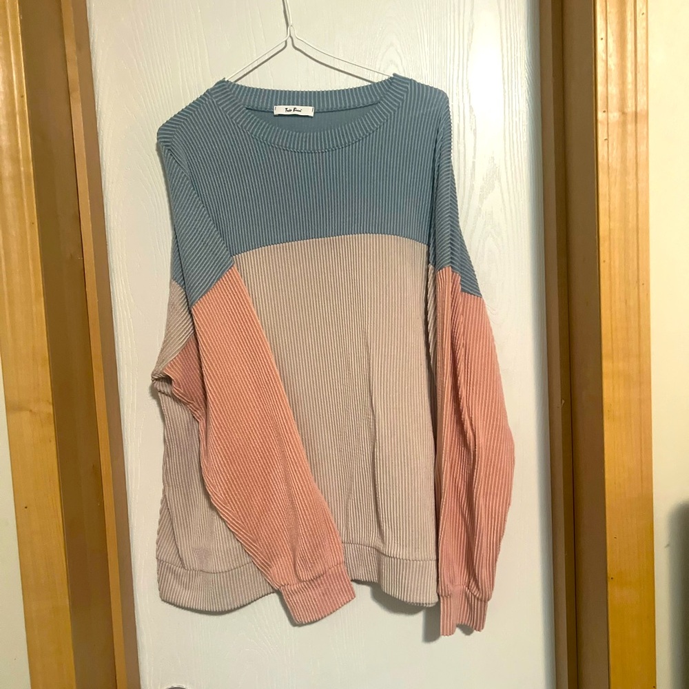 Tres Bien peach/blue/brown large